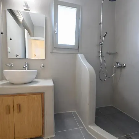 Astrea Suites:new Entry Amazing View Foinikia (Santorini)